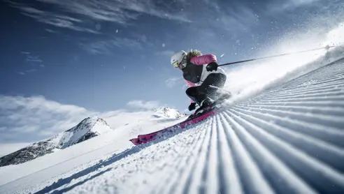 Sonnenskilauf Am Gletscher (C) Kitzsteinhorn.13Acea4e Medium