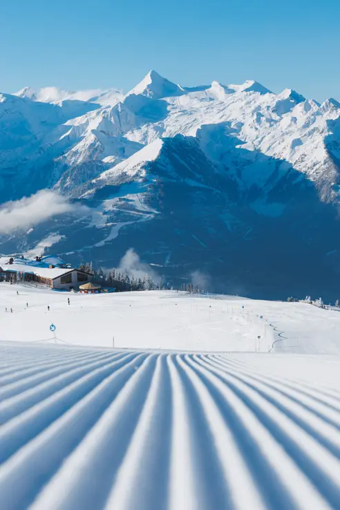 Leere Pisten Morgens Auf Der Schmittenhöhe Empty Slopes On The Schmittenhöhe (C) Zell Am See Kaprun Tourismus.74F0833e Original