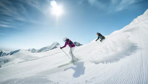 Skifahren Am Kitzsteinhorn Skiiing On Kitzsteinhorn C Kitzsteinhorn.82A1ac36 Medium