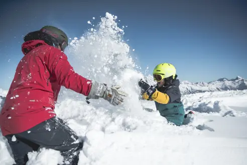 Leg med familien i Skicircus Saalbach Hinterglemm Leogang Fieberbrunn