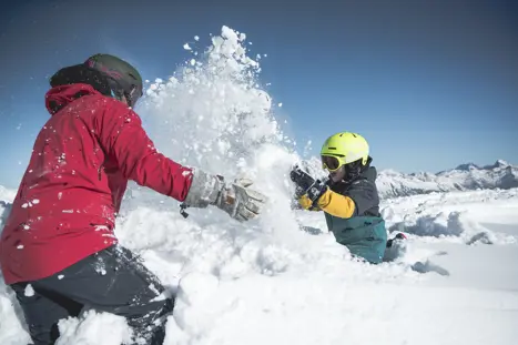 Leg med familien i Skicircus Saalbach Hinterglemm Leogang Fieberbrunn