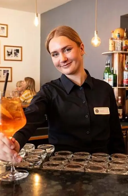 HH Restaurant Manager