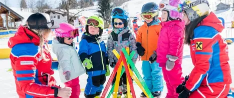 Dansk skiskole til børn i Maria Alm