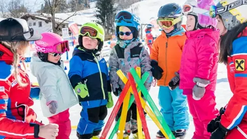 Dansk skiskole til børn i Maria Alm