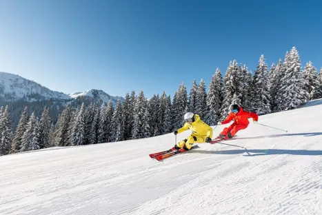 Skiløb på bjergtoppene i Maria Alm