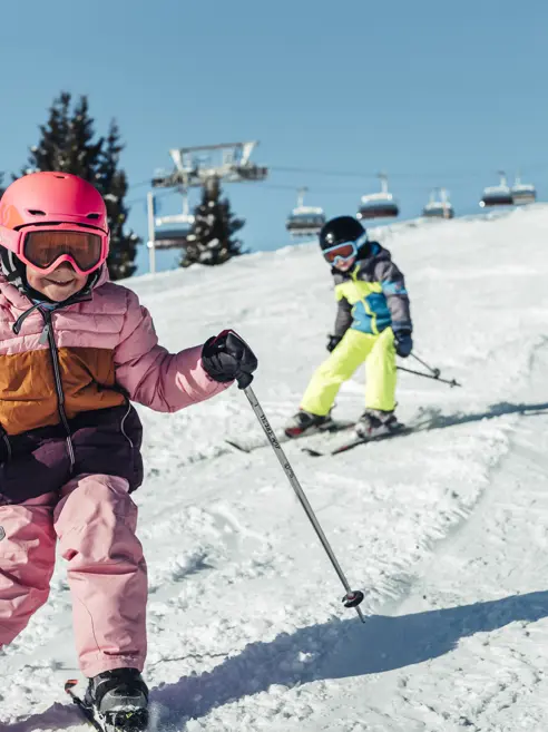 Skispaß Für Die Ganze Familie (C) Zell Am See Kaprun Tourismus.138Ecb27 Medium