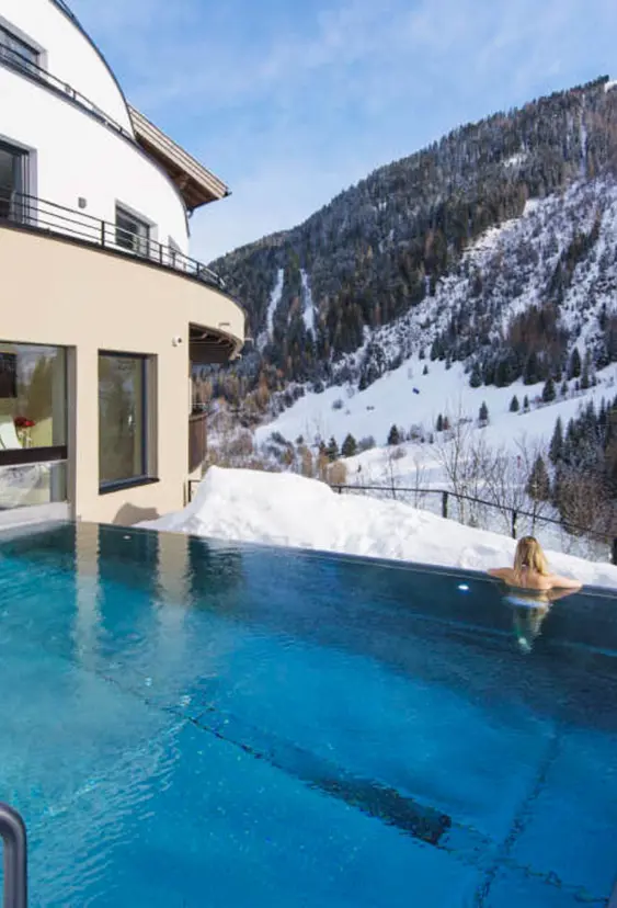 Primo Hotel Grischuna St Anton 4