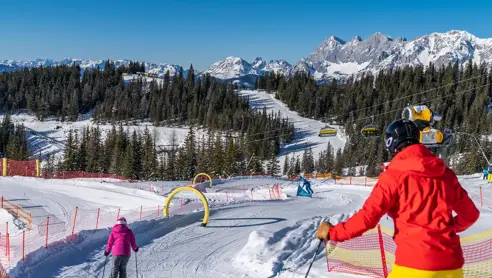 Funslupe i nærheden af skiskole i Schladming