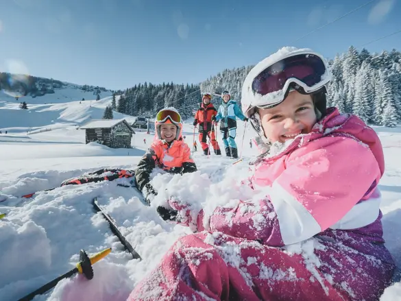 Familiehygge i sneen Maria Alm