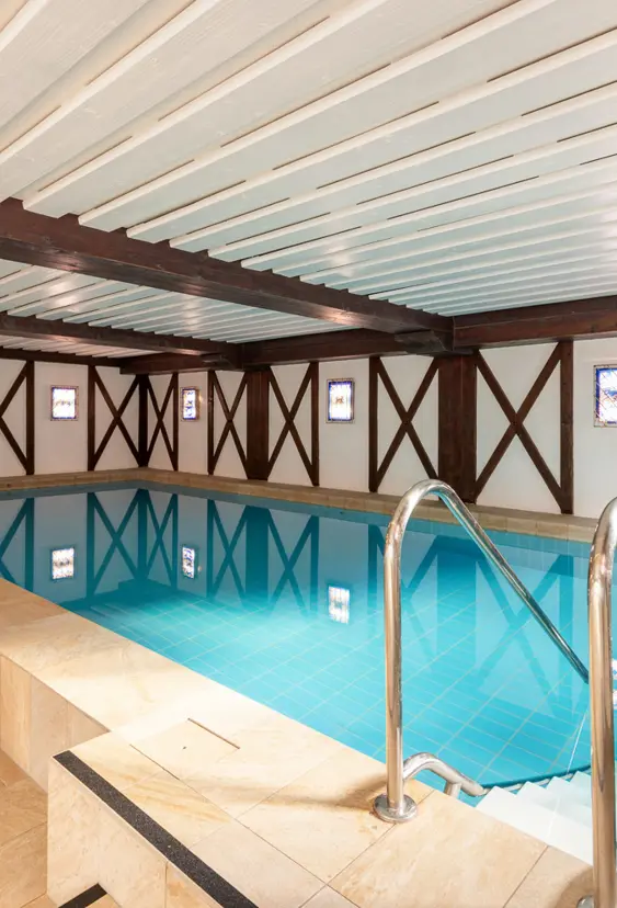 Hotell med pool