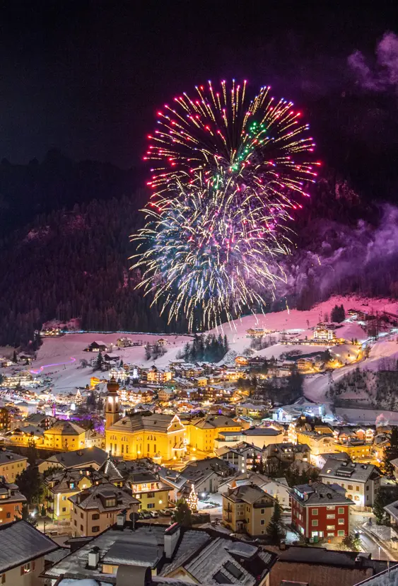 New Year's Eve Ortisei©Dolomitesvalgardena Kopi