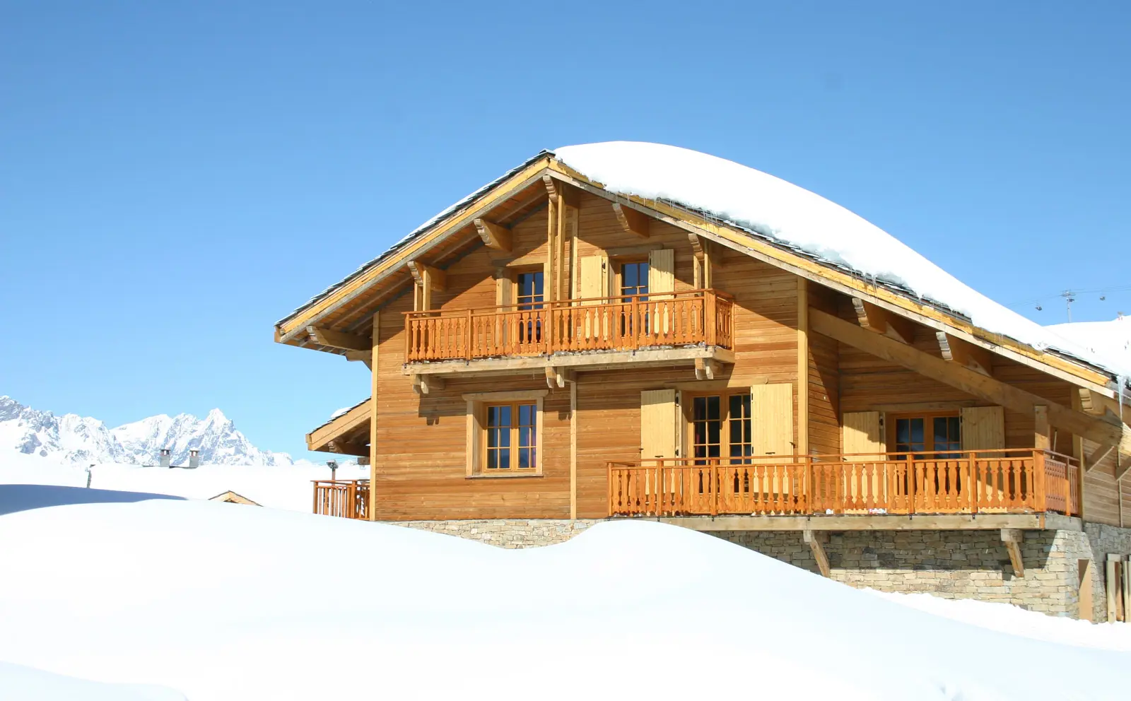 6-rumslägenhet chalet 12 personer