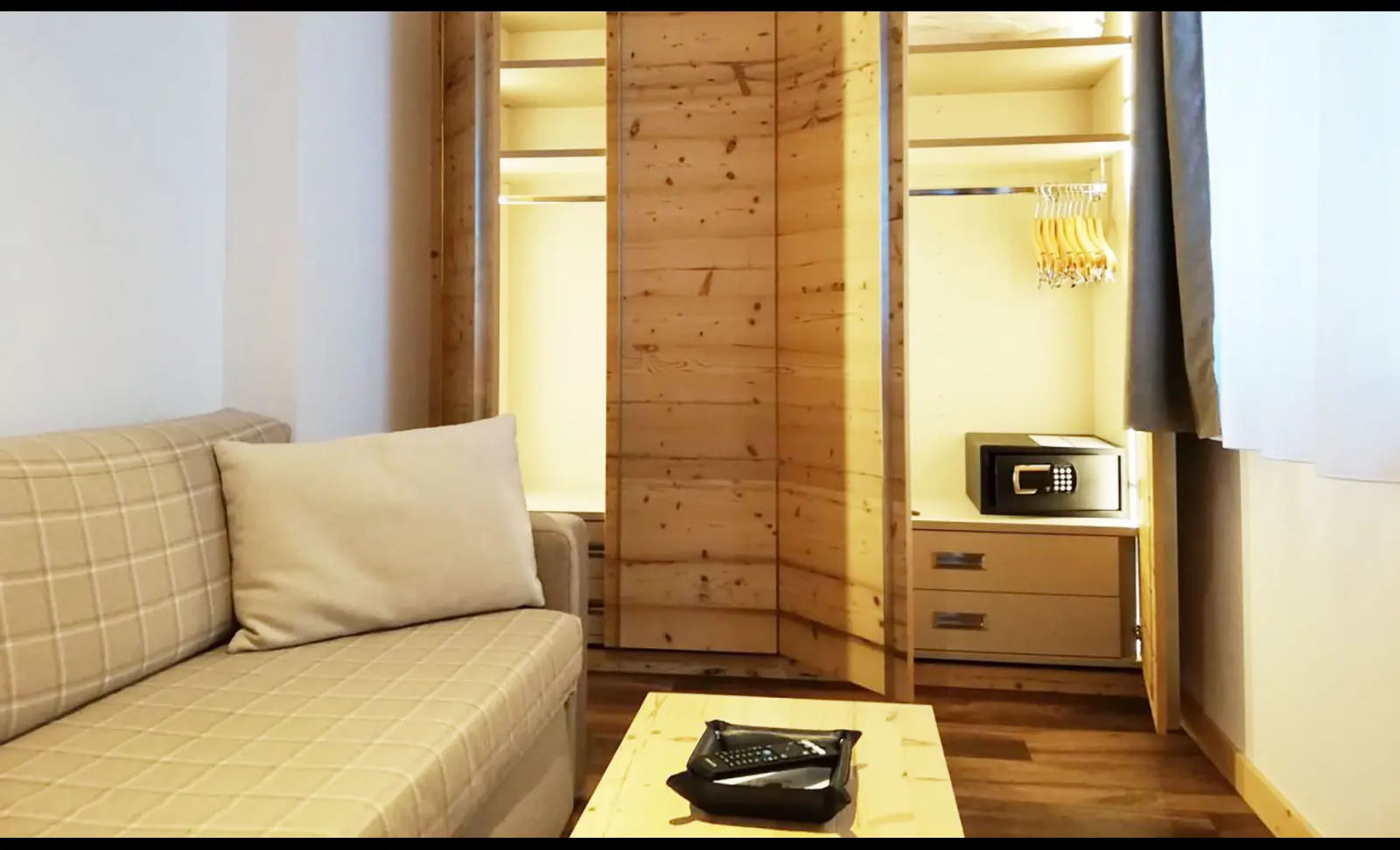 Junior Suite "Dolomities"