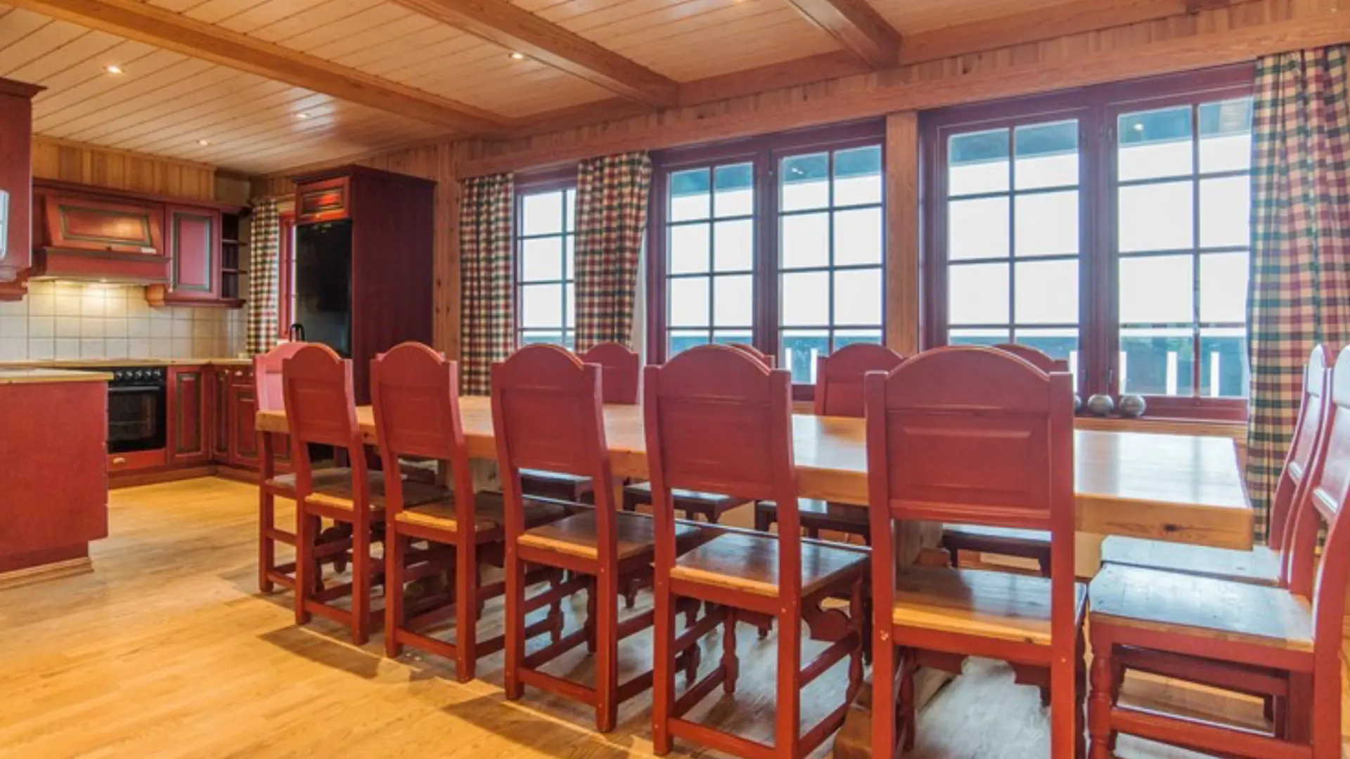 Bjørnebygrenda 752A Type a. Lejl. til max 14 personer. 5 sovevær. (150 kvm)