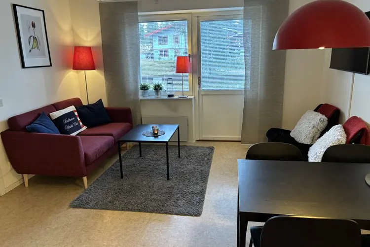 Hundfjällscenter 305 Type r. Lejl. til max 8 personer. 2 sovevær. (54 kvm)