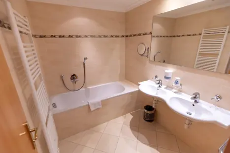 Juniorsuite med to mulige opredning i bygning B