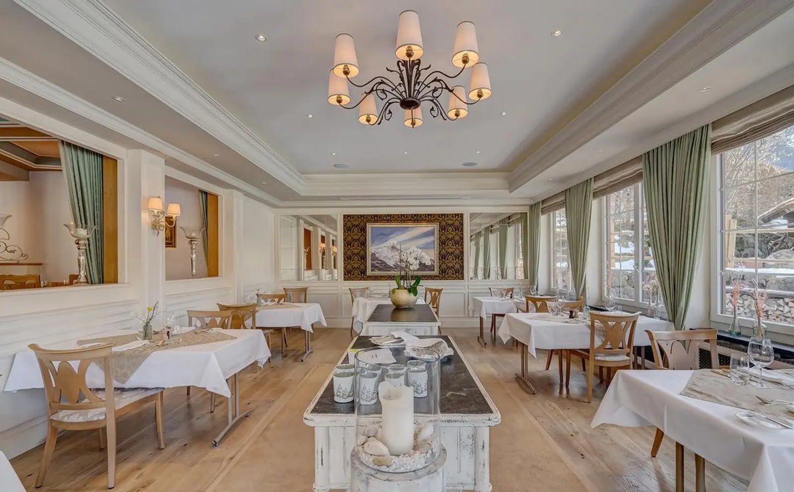 Romantik Hotel Schweizerhof - Restaurant Alpterassen