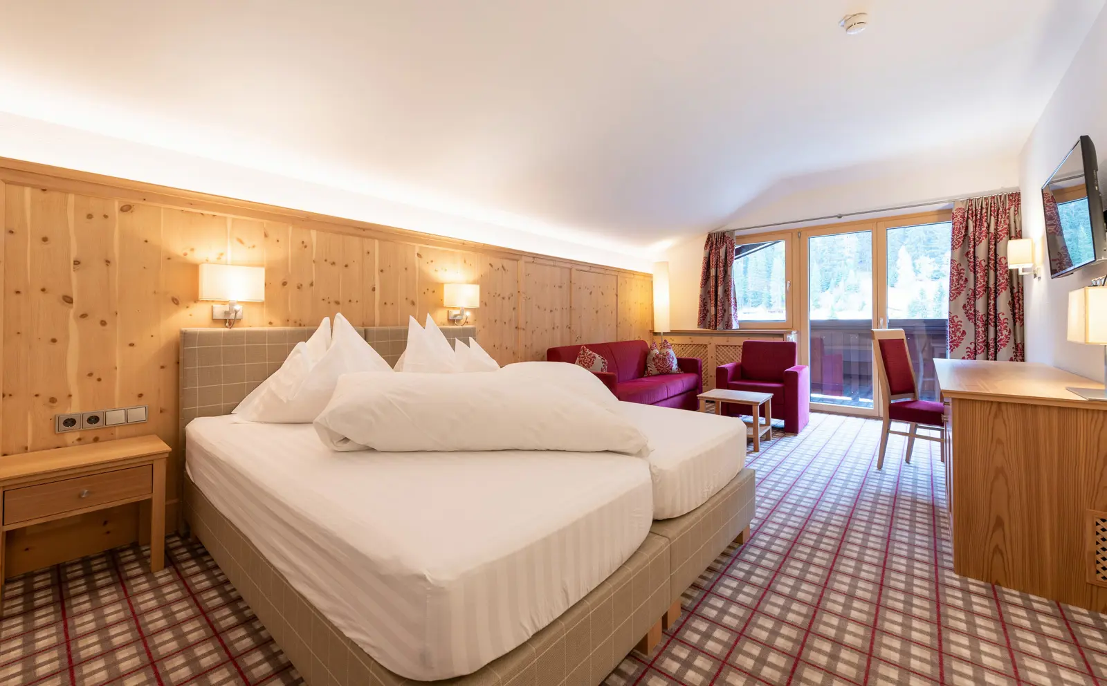Heart Hotel Arlberg Room