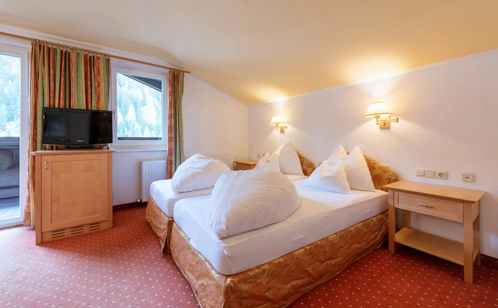 Heart Hotel Arlberg Room