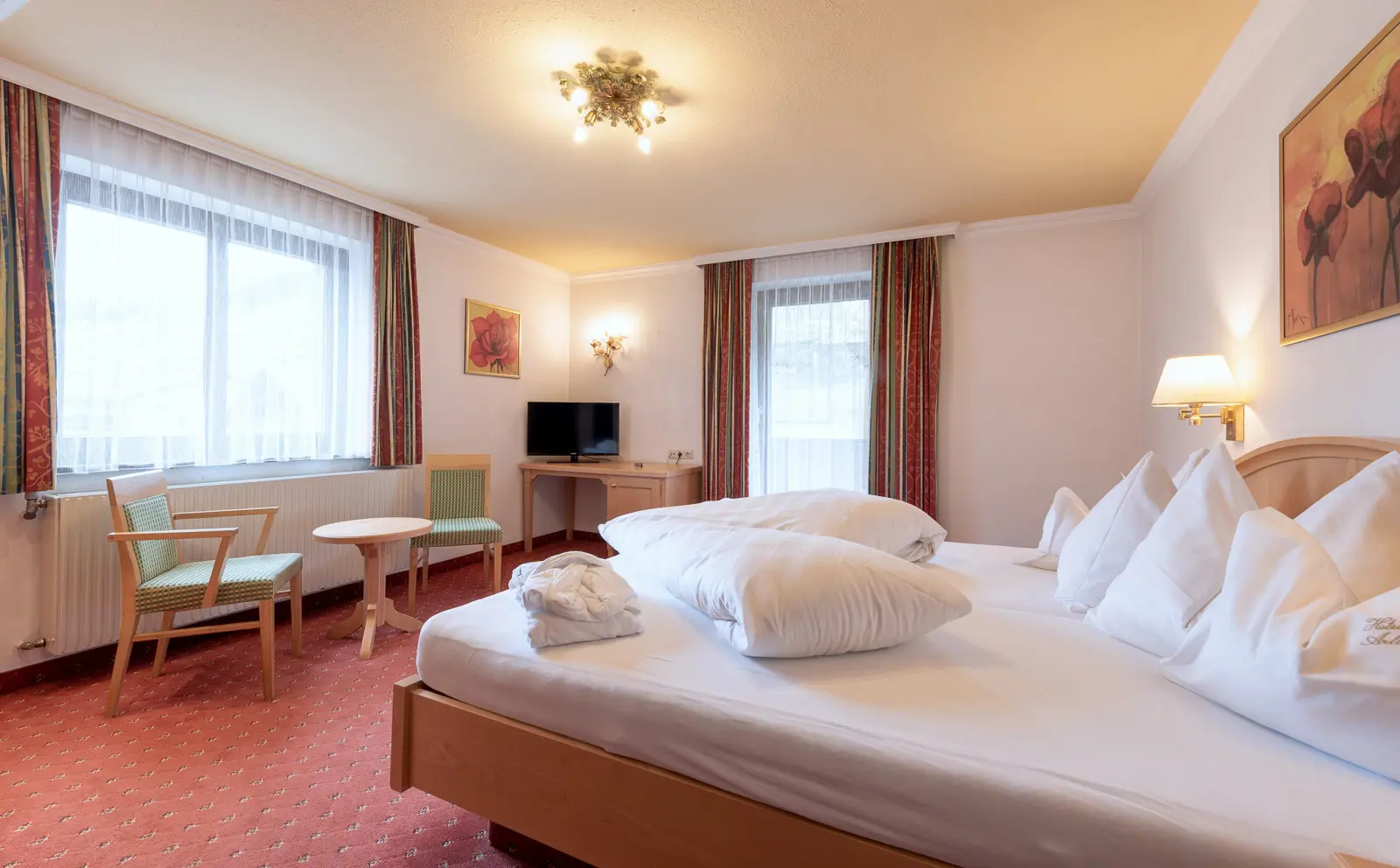 Heart Hotel Arlberg Room