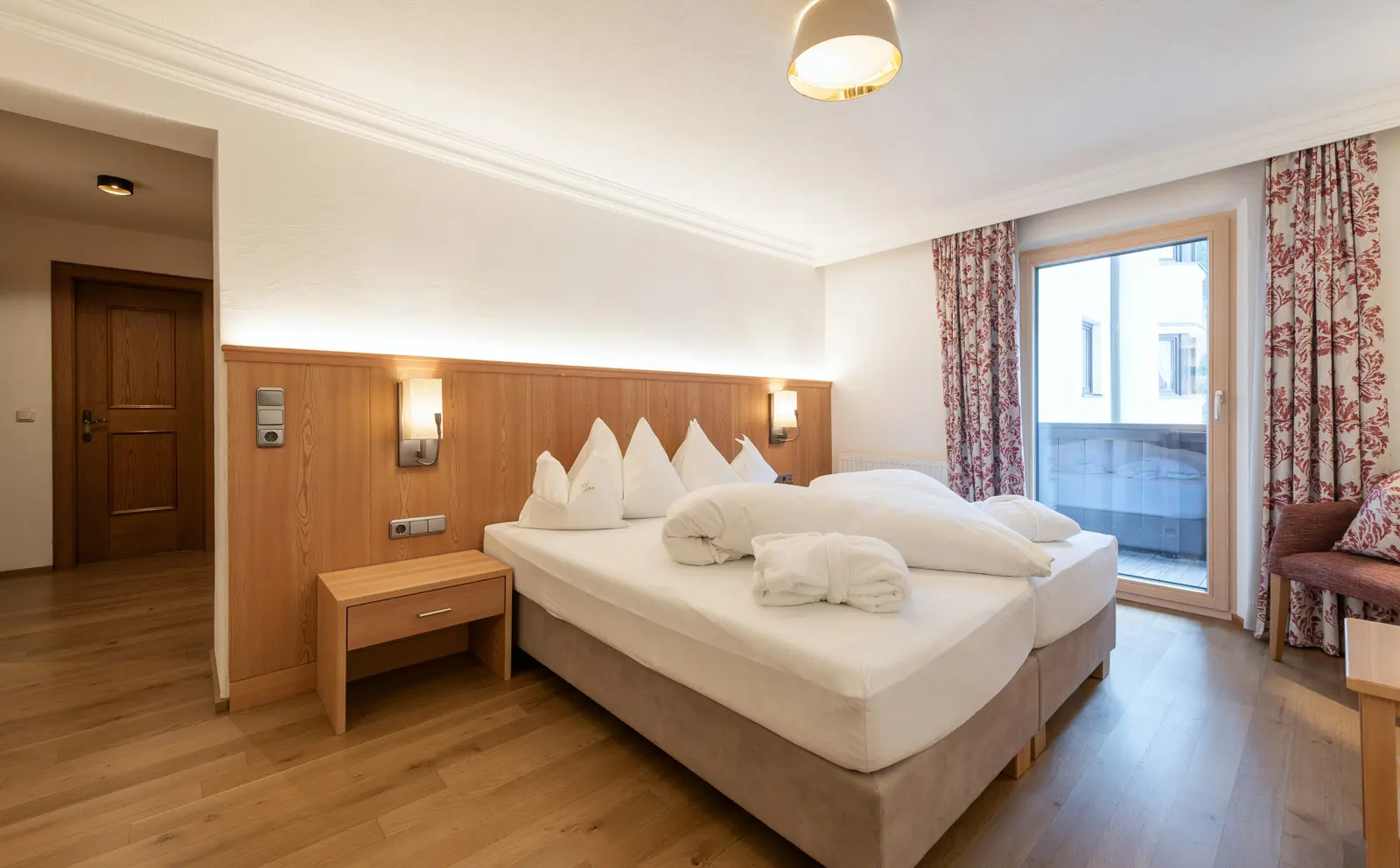Heart Hotel Arlberg Room