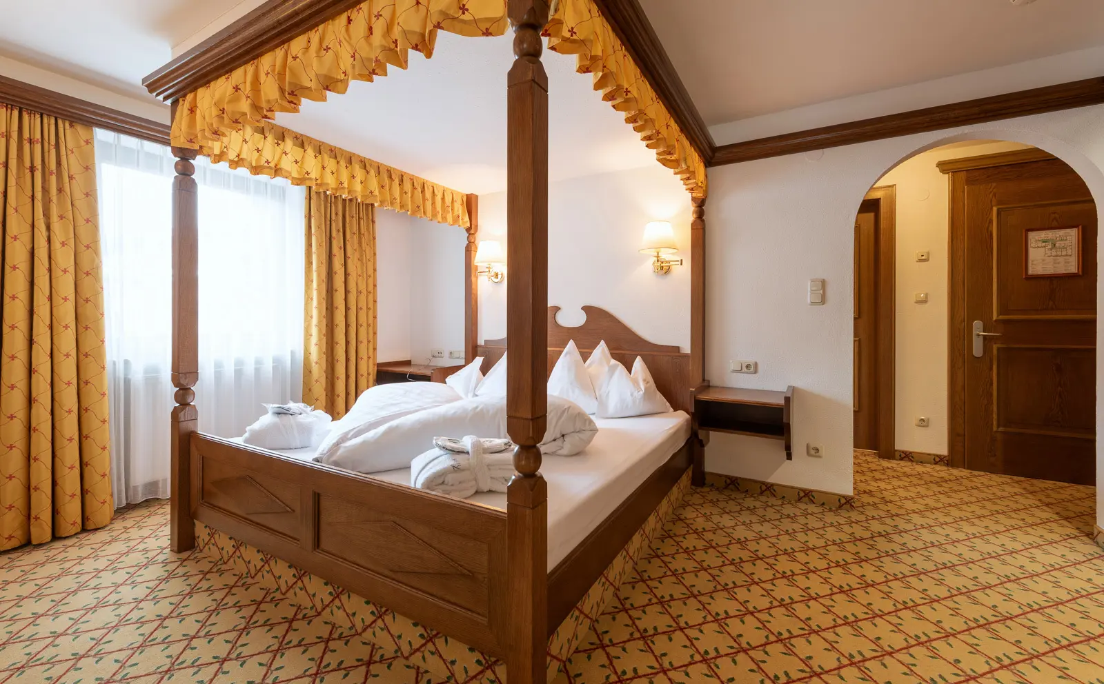 Heart Hotel Arlberg Room