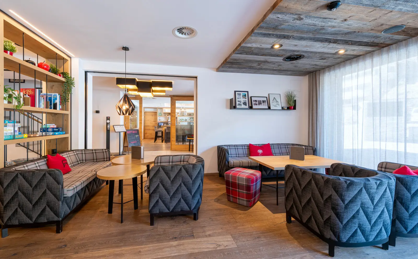 Heart Hotel Grischuna