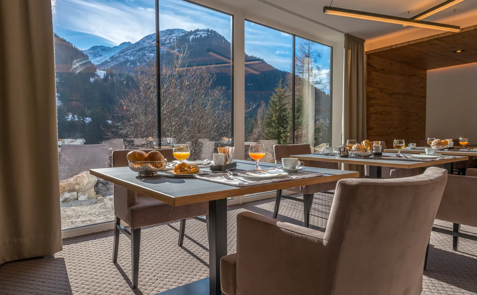 Heart Hotel Grischuna