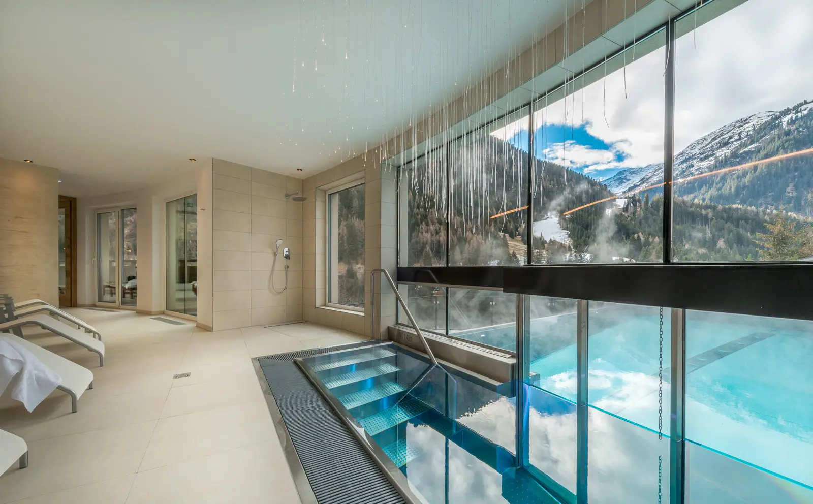 Heart Hotel Grischuna Wellness