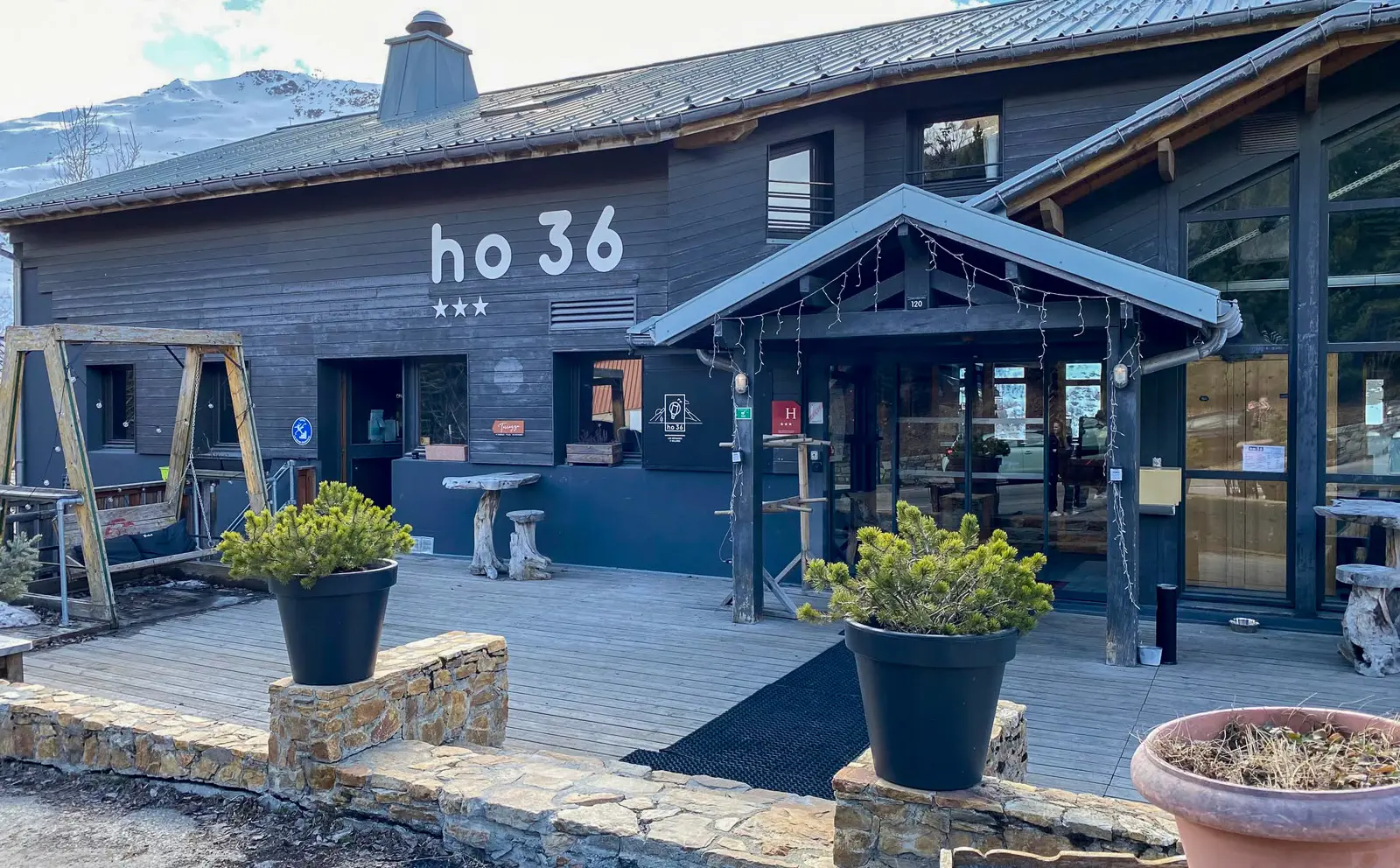 Hotel HO36 Front