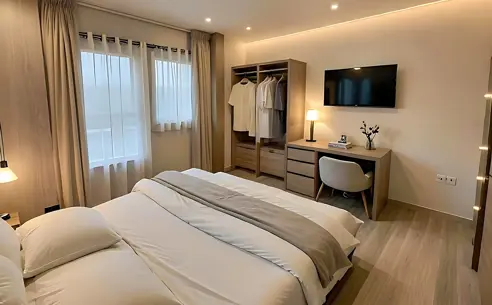 Lift Hotel