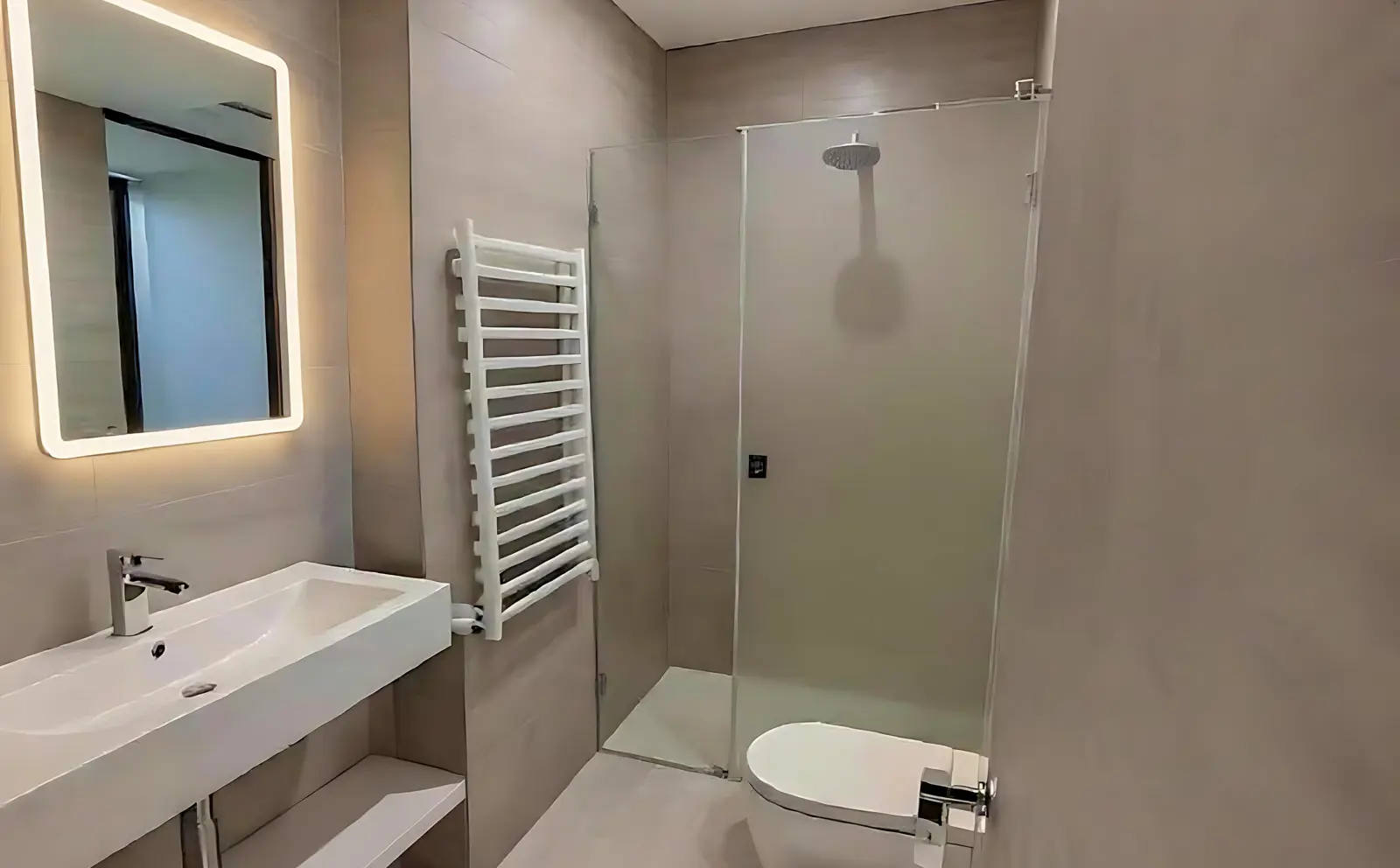Lift Hotel